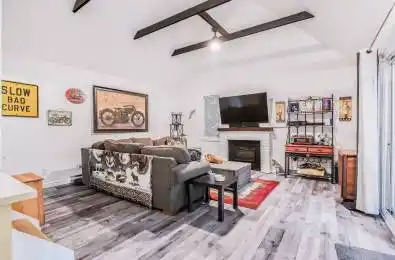 5 Dawson Drive Unit# 324 Collingwood Ontario L9Y 5B4