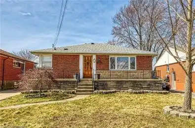 28 Ashland Avenue Unit# B Hamilton Ontario L8T 3M4