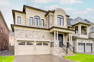 113 Botelho Circle Aurora Ontario L4G 3X3