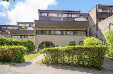 19 London Green Court Unit# #107 Toronto W05 Ontario M3N 1K3