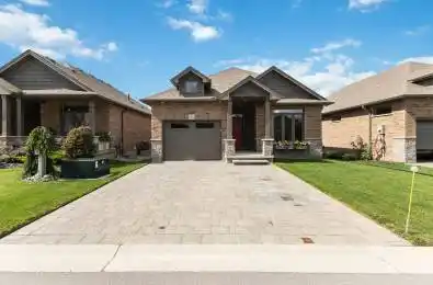 159 Collins Way Unit# 53 Strathroy-Caradoc Ontario N7G 0G8
