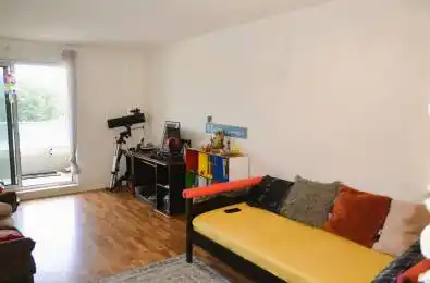 60 Town Centre Court Unit# 408 Toronto E09 Ontario M1P 0B1