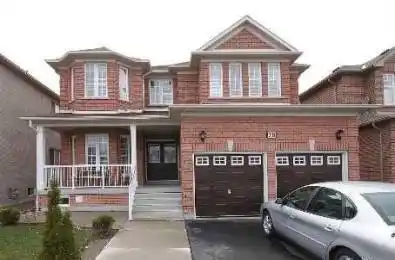28 Wintersnow Court Brampton Ontario L6R 3G6