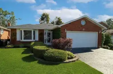17 Kenny Crescent Barrie Ontario L4N 6C7