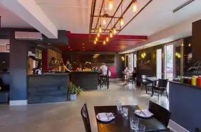 3003 Lake Shore Boulevard Toronto W06 Ontario M8V 1K2