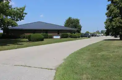15 Barrie Boulevard St. Thomas Ontario N5P 4B9