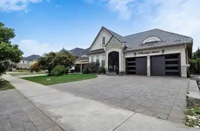 4 Pasadena Avenue Brampton Ontario L6P 2W1