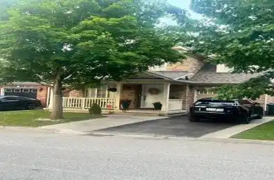 32 Thorpe (Upper) Crescent Brampton Ontario L7A 1P7