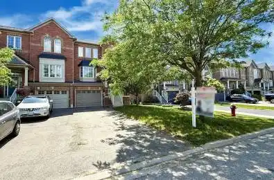 6630 Opera Glass Crescent Mississauga Ontario L5W 1R8