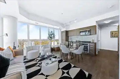 501 St Clair Avenue Unit# 1811 Toronto C02 Ontario M5P 0A2