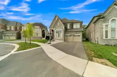 6 Menotti Drive Richmond Hill Ontario L4E 0G9
