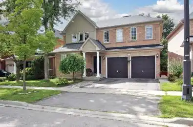 44 Skywood Drive Richmond Hill Ontario L4E 4L2