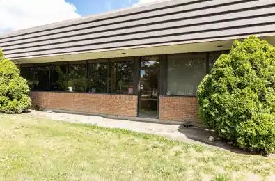 11 Automatic Road Brampton Ontario L6S 4K6