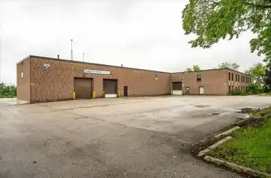 355 Dissette Street Bradford West Gwillimbury Ontario L3Z 3G9