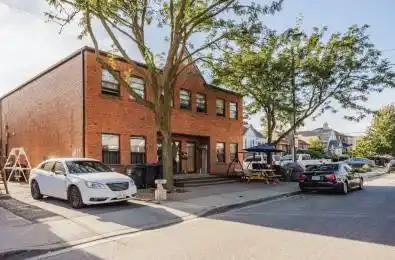 12 Snider Avenue Toronto W04 Ontario M6E 4R9