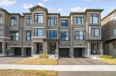 221 Tennant Circle Vaughan Ontario L4H 5L4