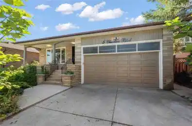 5 Charlton Boulevard Toronto C07 Ontario M2M 1C1