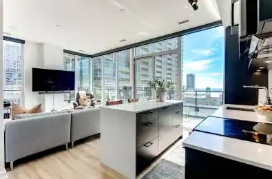 135 East Liberty Street Unit# 715 Toronto C01 Ontario M6K 0G7