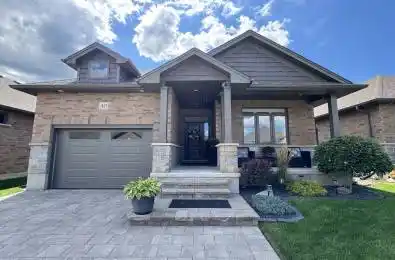 159 Collins Way Unit# 40 Strathroy-Caradoc Ontario N7G 0G8