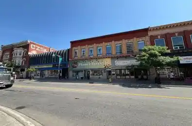 301 Bank Street Ottawa Centre Ontario K2P 1X7