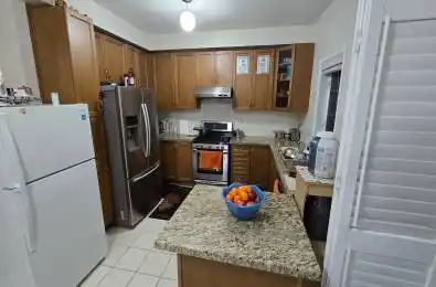 46 Oakhaven Road Brampton Ontario L6P 3B6