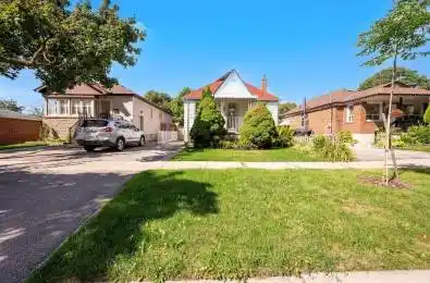 6 Robindale Avenue Toronto W06 Ontario M8W 4A9