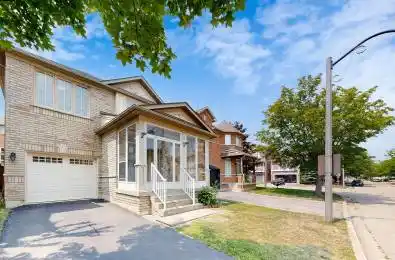 118 Orchard Hill Boulevard Markham Ontario L6C 2M4