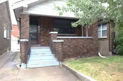 731 Coxwell Avenue Unit# Main Fl Toronto E03 Ontario M4C 3C3
