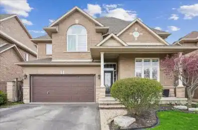 7 Bocelli Crescent Hamilton Ontario L0R 1P0