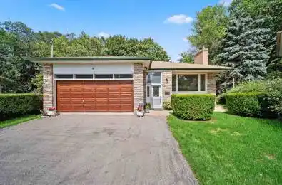 10 Pengelly Court Toronto E04 Ontario M1L 4L9