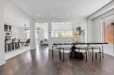 4 Mugford Crescent Brampton Ontario L6Y 6A7