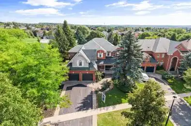 1022 Ivsbridge Boulevard Newmarket Ontario L3X 2A2