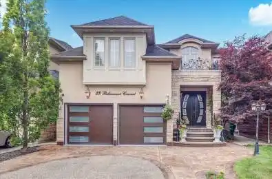 28 Billancourt Crescent Brampton Ontario L6P 1V5