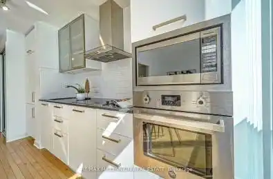 14 York Street Unit# 3612 Toronto C01 Ontario M5J 2Z2