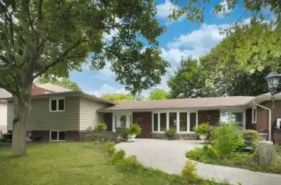 41 Hamilton Drive Newmarket Ontario L3Y 3E7