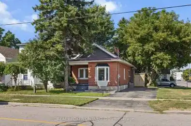 272 Burk Street Oshawa Ontario L1J 4C4