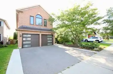 7374 Black Walnut Trail Mississauga Ontario L5N 7L8