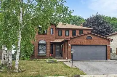27 Moore Place Unit# Main & 2nd Flr Barrie Ontario L4N 6N8