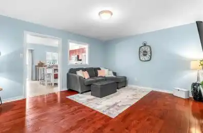 219 Banting Crescent Essa Ontario L3W 0P8