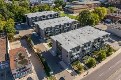 2061 Weston Road Unit# 32 Toronto W04 Ontario M9N 1X7