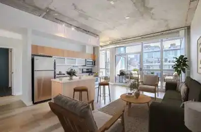 60 Bathurst Street Unit# 910 Toronto C01 Ontario M5V 2P4