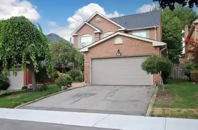 22 Larkin Avenue Markham Ontario L3P 4R3