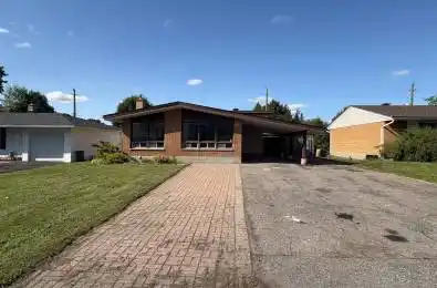681 Fielding Drive Billings Bridge - Riverside Park and Area Ontario K