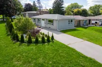 770 Greenfield Crescent Newmarket Ontario L3Y 3B3