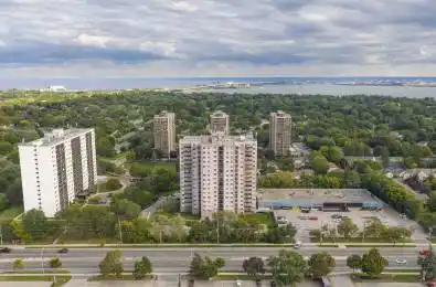 975 Warwick Court Burlington Ontario L7T 3Z7