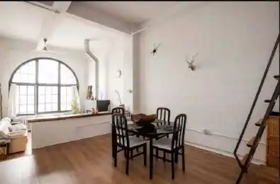 264 Seaton Street Unit# 201 Toronto C08 Ontario M5A 2T4