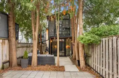 105 Seaton Street Toronto C08 Ontario M5A 2T2