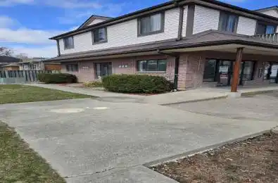 677 Marksbury Road Unit# 4 Pickering Ontario L1W 2T3