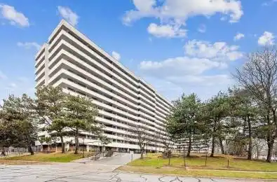 80 Inverlochy Boulevard Unit# 804 Markham Ontario L3T 4P3