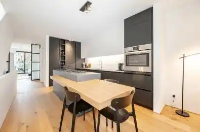 259 Lisgar Street Toronto C01 Ontario M6J 3G8